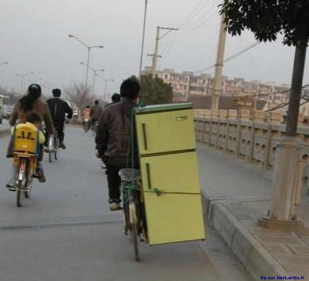 transport vélo charge frigo risque humour